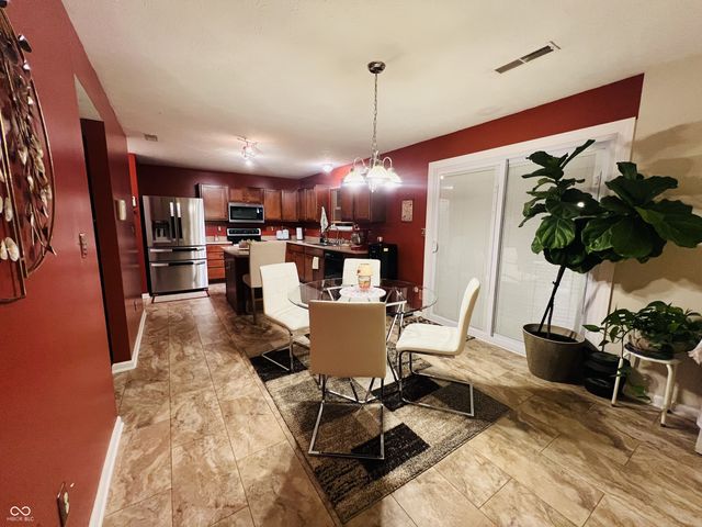 12236 Quarterback Lane, Fishers, IN 46037