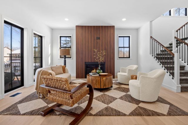 9421 Frederick Avenue, Saint Louis Park, MN 55426