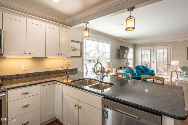 1603 Maple Ridge Court, Kingsport, TN 37664