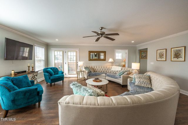 1603 Maple Ridge Court, Kingsport, TN 37664