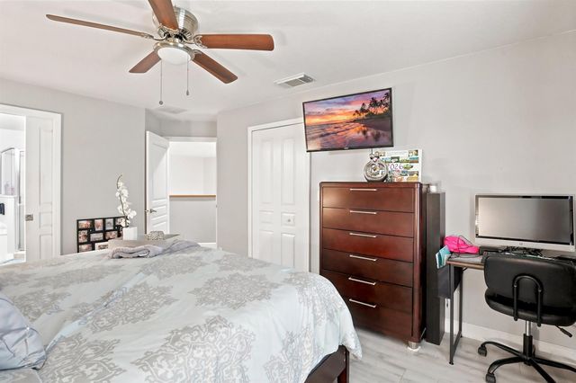 10487 SW West Park Avenue, Port Saint Lucie, FL 34987