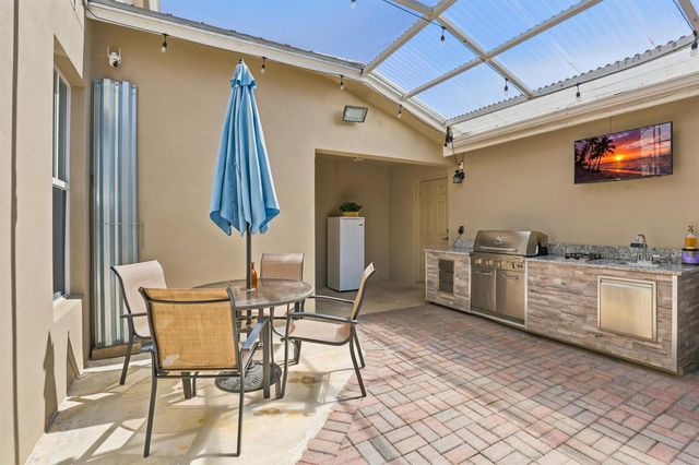 10487 SW West Park Avenue, Port Saint Lucie, FL 34987