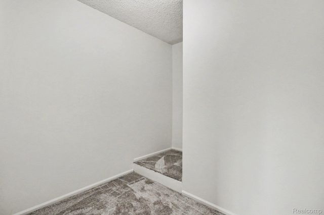 38111 Carolon Boulevard, Westland, MI 48185
