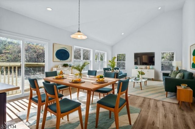 35 Barbertown Point Breeze, Kingwood Twp., NJ 08825