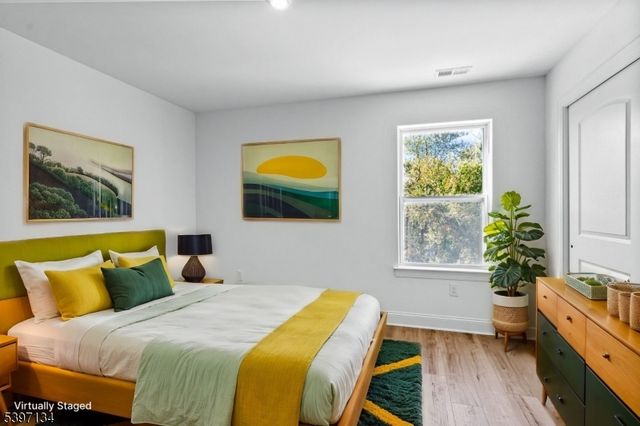 35 Barbertown Point Breeze, Kingwood Twp., NJ 08825