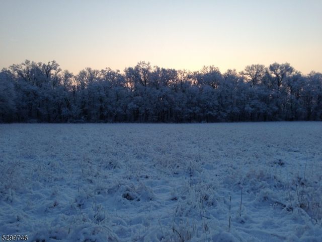 35 Barbertown Point Breeze, Kingwood Twp., NJ 08825