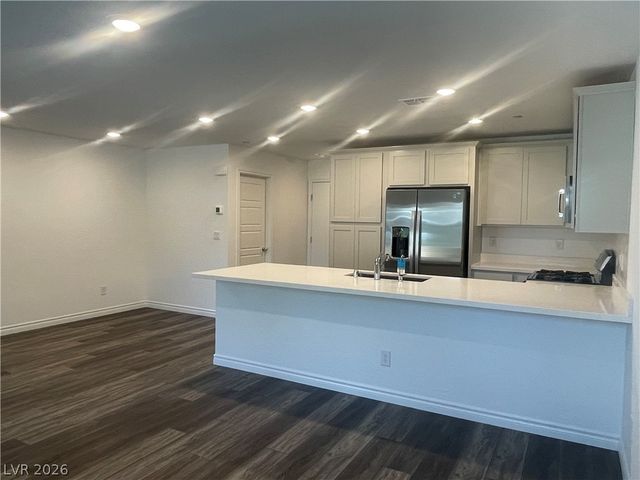 10714 Burton Grove Avenue, Las Vegas, NV 89166