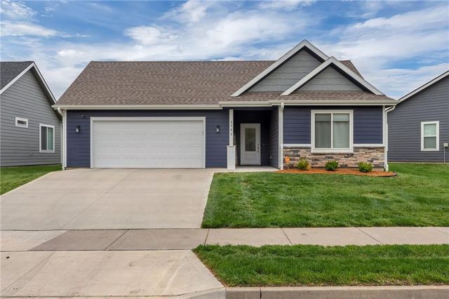 3702 Tucker Trail, Lawrence, KS 66049