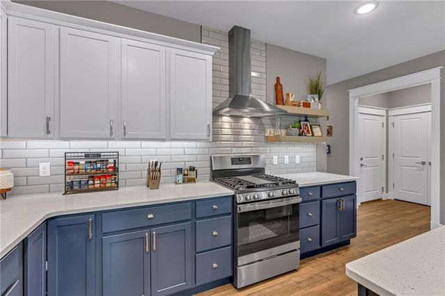 3702 Tucker Trail, Lawrence, KS 66049