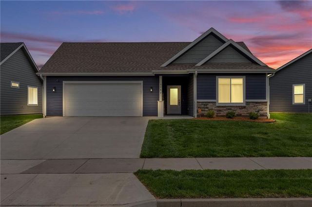 3702 Tucker Trail, Lawrence, KS 66049