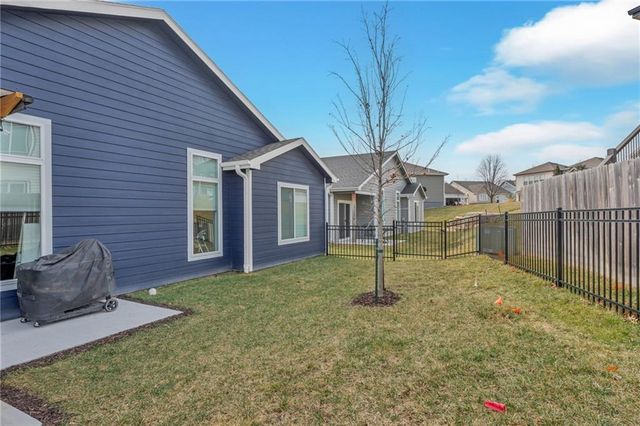 3702 Tucker Trail, Lawrence, KS 66049