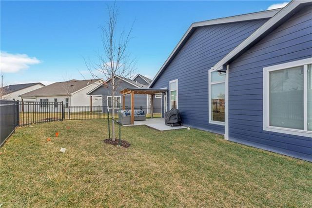 3702 Tucker Trail, Lawrence, KS 66049