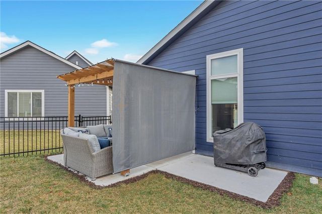 3702 Tucker Trail, Lawrence, KS 66049