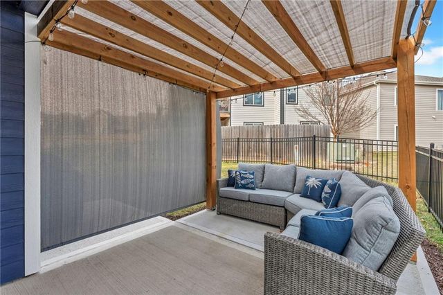 3702 Tucker Trail, Lawrence, KS 66049