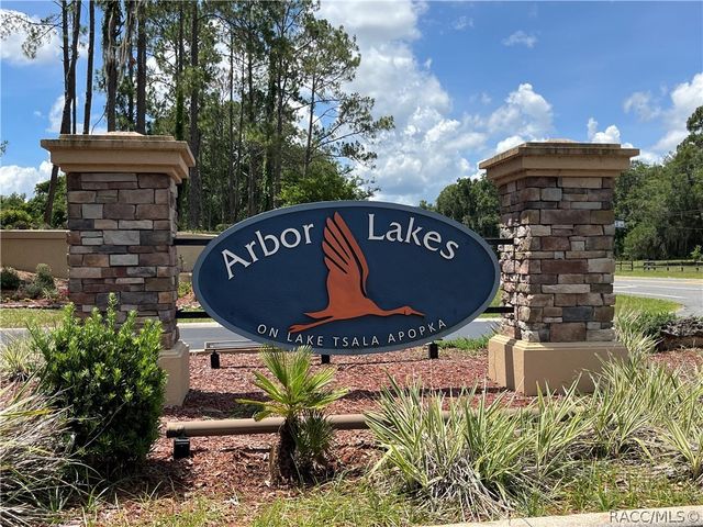 4463 N Lake Vista Trail, Hernando, FL 34442