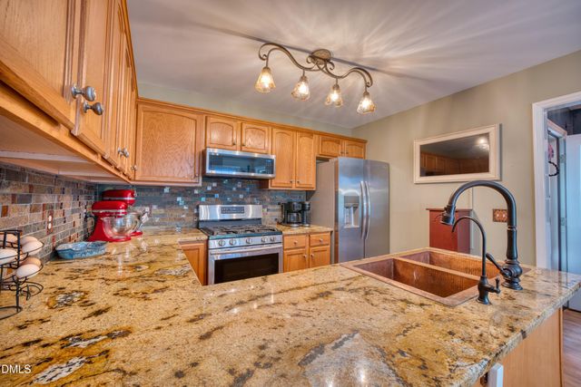 3910 Chucks Court, Burlington, NC 27215