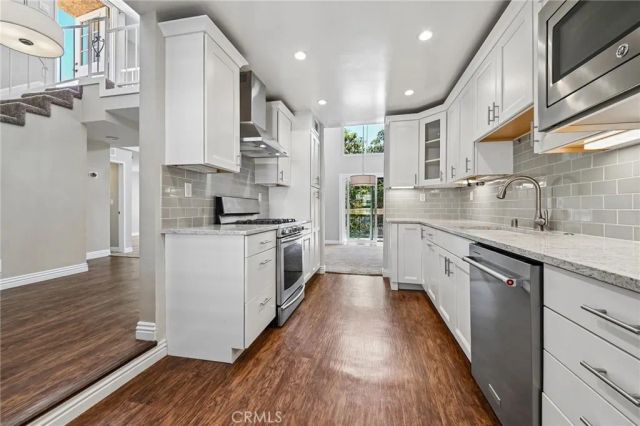 12321 Ocean Park Boulevard 14, Los Angeles, CA 90064