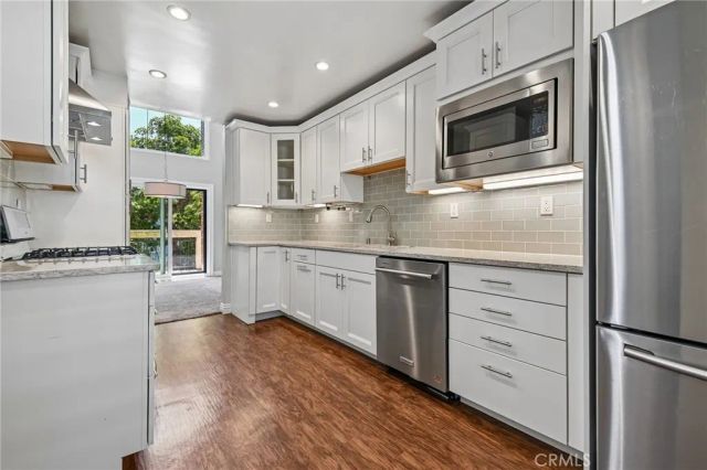 12321 Ocean Park Boulevard 14, Los Angeles, CA 90064