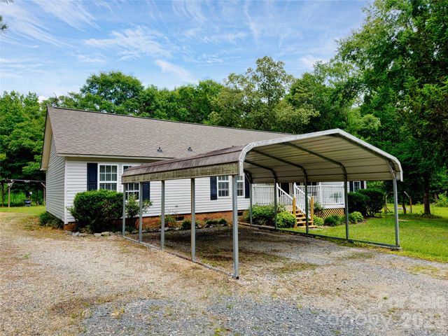 4942 Reid Road, Edgemoor, SC 29712
