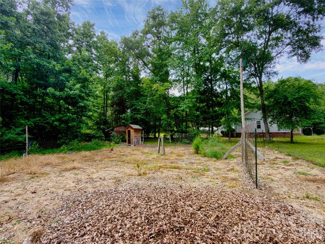4942 Reid Road, Edgemoor, SC 29712