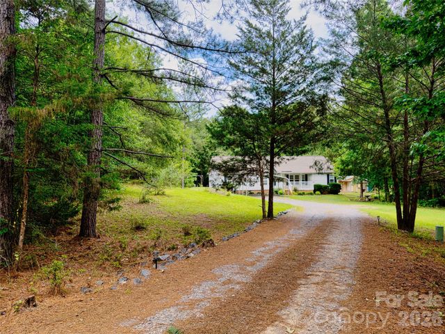 4942 Reid Road, Edgemoor, SC 29712