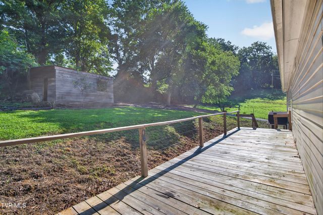 266 Deerfield Drive, Cleveland, VA 24225