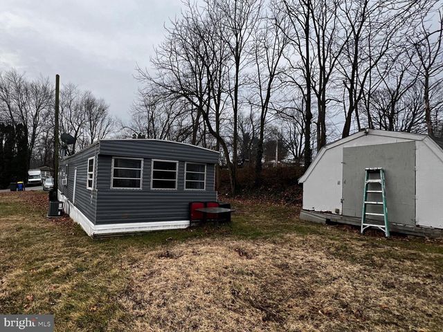 2793 PROSPECT AVE, York, PA 17408