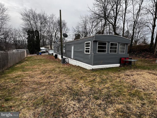 2793 PROSPECT AVE, York, PA 17408