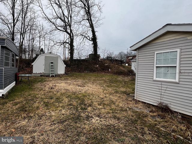 2793 PROSPECT AVE, York, PA 17408