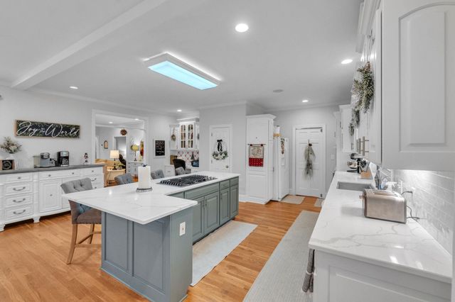 429 Waterford Point Drive, Boiling Springs, SC 29316