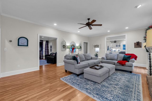 429 Waterford Point Drive, Boiling Springs, SC 29316