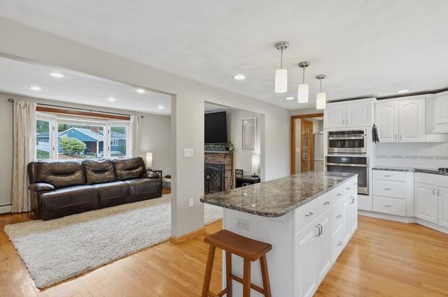 8 Harvard Street Extension, Woburn, MA 01801