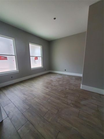 24647 Oak Creek Road, Hockley, TX 77447