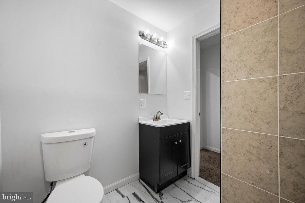 Image 16 of property listing at 2011 N PULASKI ST, Baltimore, MD 21217