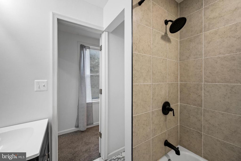 Image 17 of property listing at 2011 N PULASKI ST, Baltimore, MD 21217
