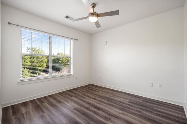 414 Rosedale Ave Apt 310, Nashville, TN 37211