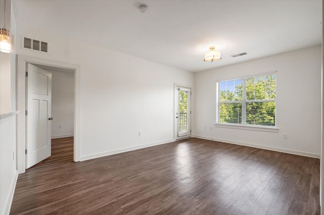 414 Rosedale Ave Apt 310, Nashville, TN 37211