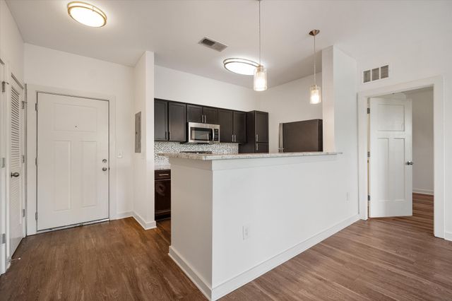 414 Rosedale Ave Apt 310, Nashville, TN 37211