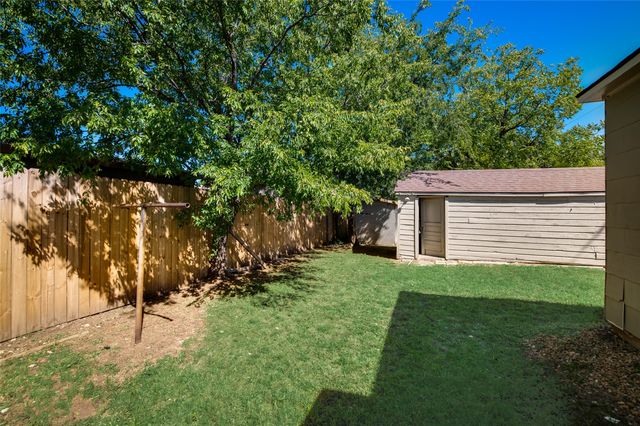2314 S Hampton Road, Dallas, TX 75224
