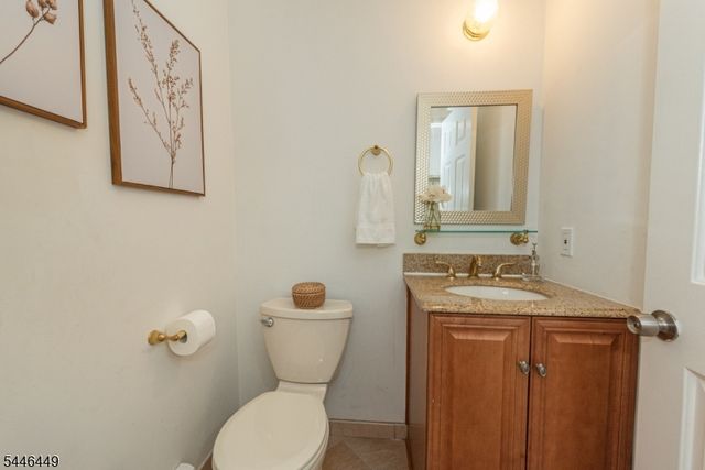 19 Matthew Rd, Wayne Twp., NJ 07470