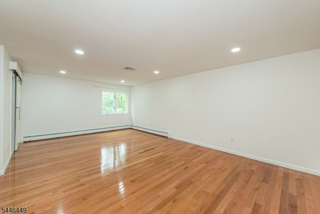 19 Matthew Rd, Wayne Twp., NJ 07470
