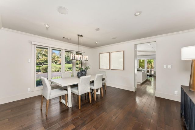 612 Lake Wilhaggin Dr, Sacramento, CA 95864