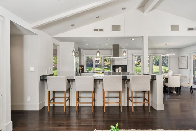 612 Lake Wilhaggin Dr, Sacramento, CA 95864