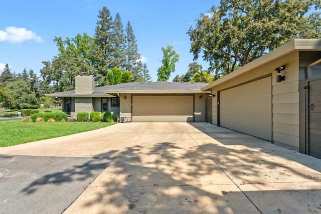 612 Lake Wilhaggin Dr, Sacramento, CA 95864