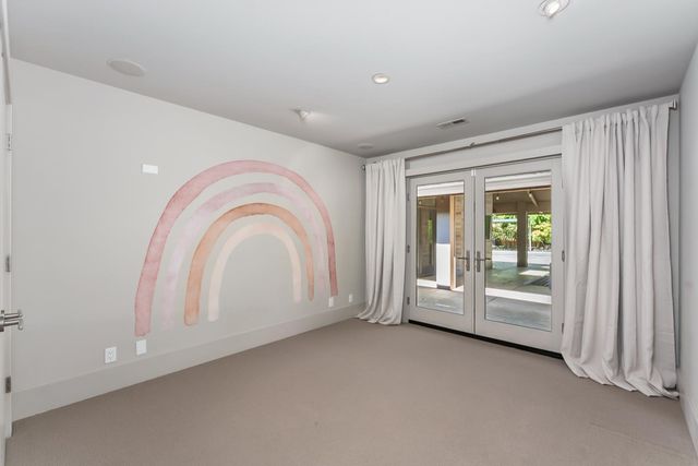 612 Lake Wilhaggin Dr, Sacramento, CA 95864