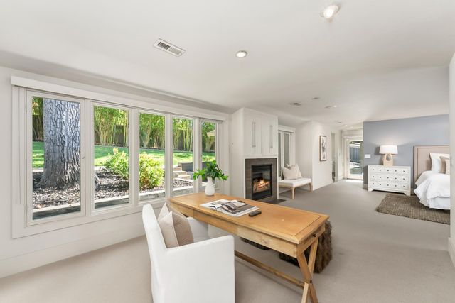 612 Lake Wilhaggin Dr, Sacramento, CA 95864