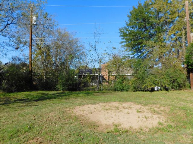 3507 Woodthrush Lane, Denton, TX 76209