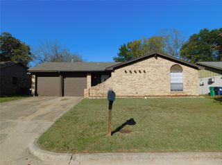 3507 Woodthrush Lane, Denton, TX 76209