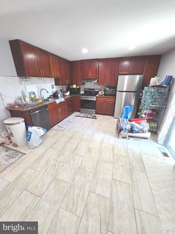 3559 NOTTINGHAM LN, Philadelphia, PA 19114