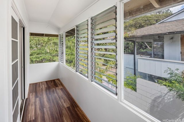 2023 Round Top Drive, Honolulu, HI 96822